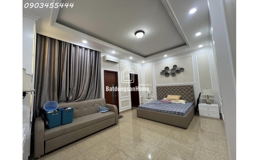 Bán biệt thự đường Tam Châu Thủ Đức, 427m2, 4 tầng, nội thất gỗ quý, 39.5 tỷ